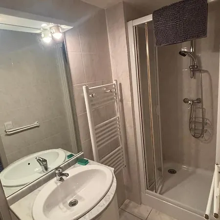 Appartement Terrasse & Parking - Lacs & Stations * Sainte-Helene-sur-Isere