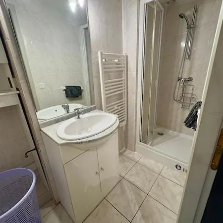Appartement Terrasse & Parking - Lacs & Stations Apartment Sainte-Helene-sur-Isere
